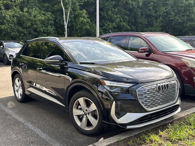2024 Audi Q4 e-tron 55 Premium quattro's photo