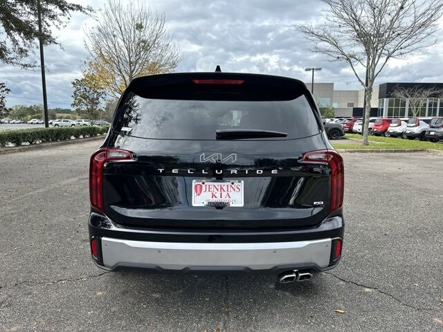 2023 Kia Telluride S photo 2