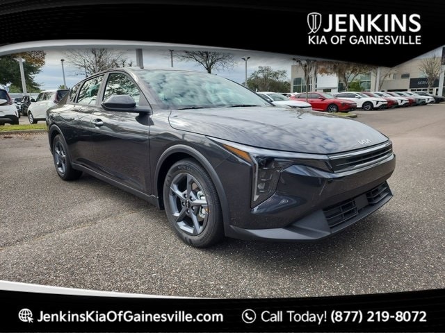 2025 Kia K4 LXS's photo