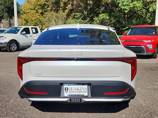 2025 Kia K4 LXS photo 3