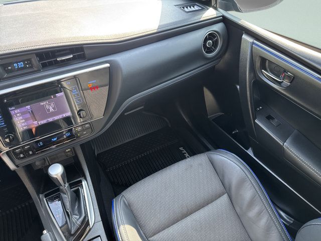 2019 Toyota Corolla SE - Photo 13