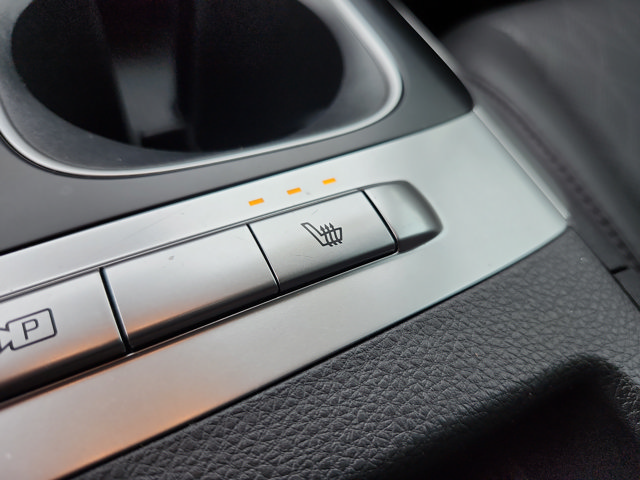 2024 Kia Carnival LX Seat Pkg - Photo 26