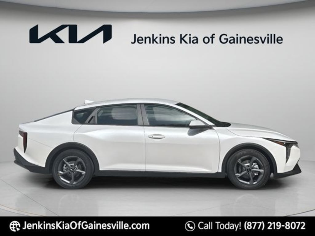New 2026 Kia K4 LXS Sedan