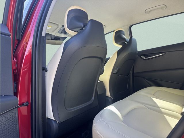 2026 Kia Niro LX - Photo 14