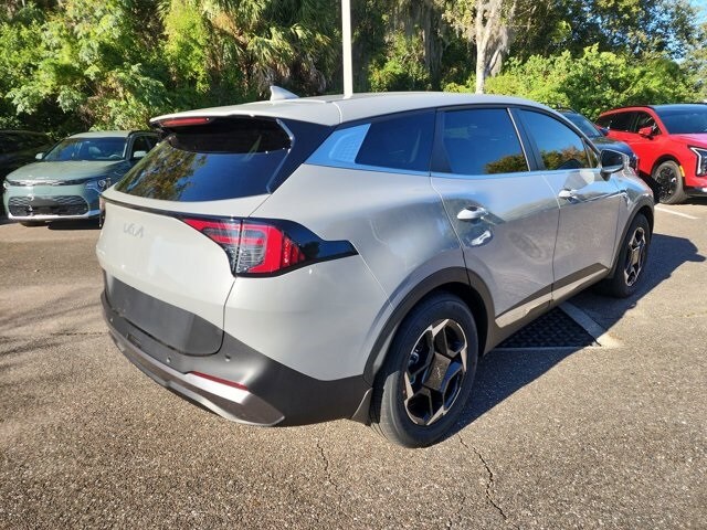 2026 Kia Sportage EX photo 2