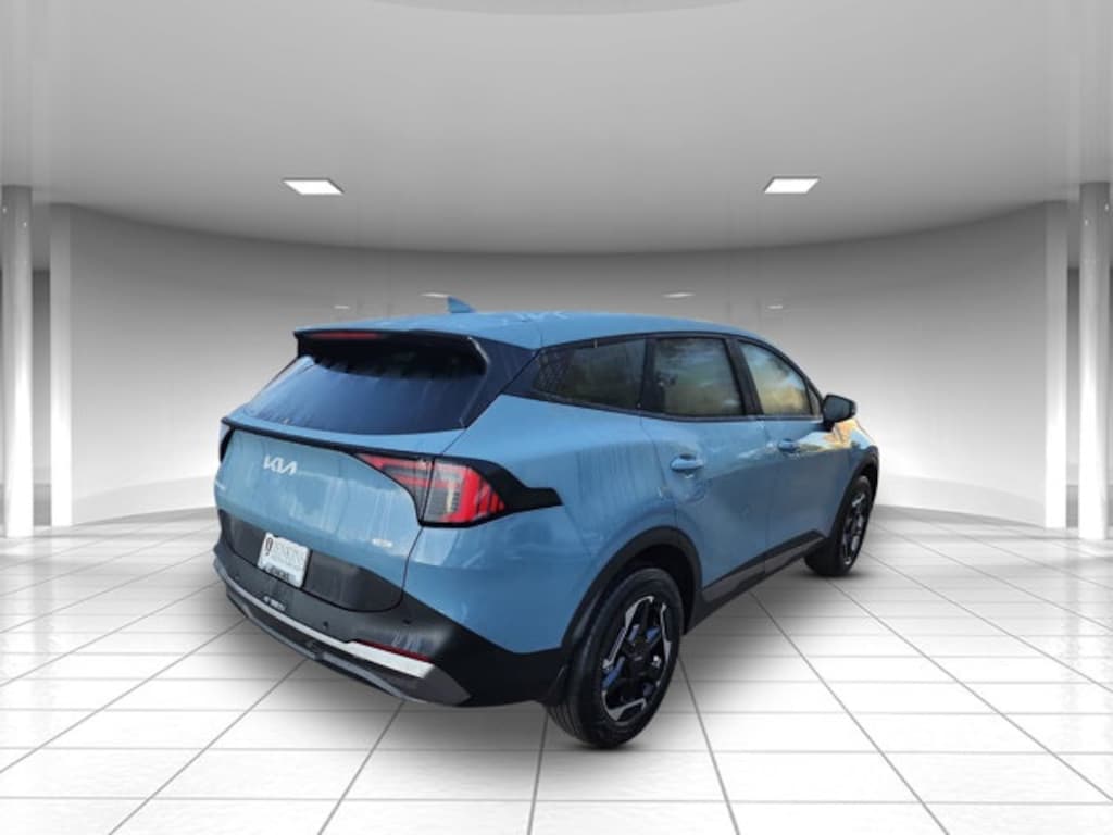 New 2026 Kia Sportage Hybrid S SUV