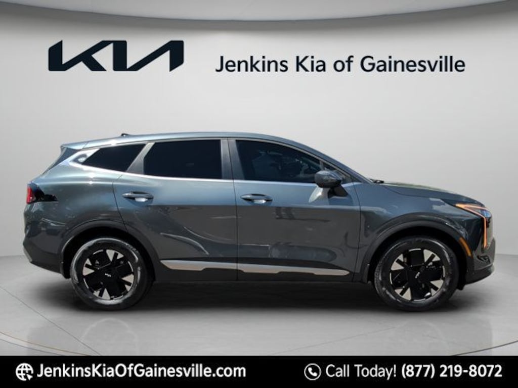 New 2026 Kia Sportage Hybrid LX SUV