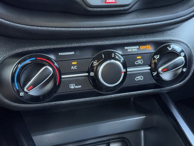 2021 Kia Soul LX - Photo 25