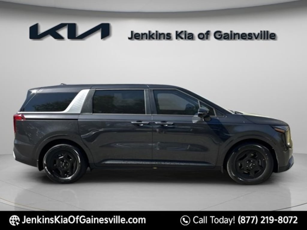New 2026 Kia Carnival LXS Minivan/Van