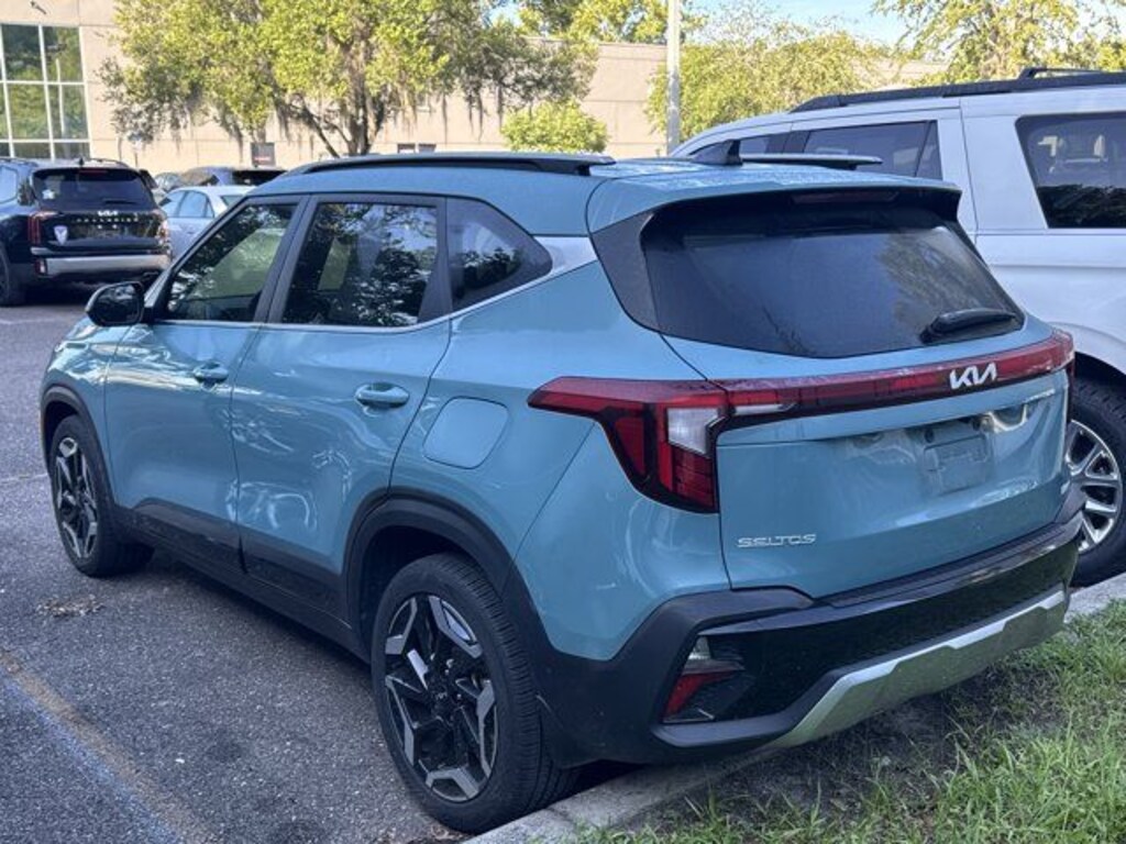 Used 2024 Kia Seltos SX SUV