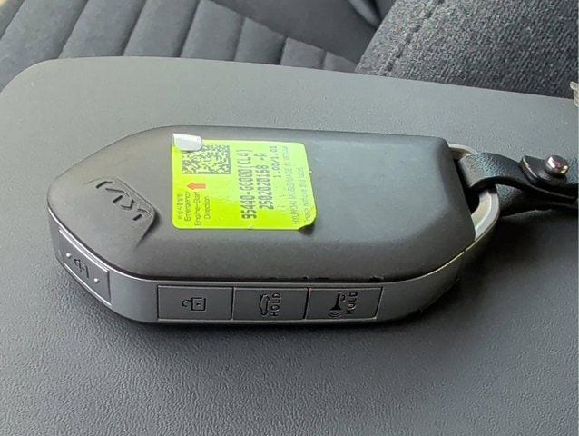 2025 Kia K4 EX - Photo 14