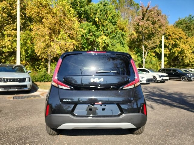 2025 Kia Soul LX photo 3