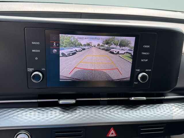2024 Kia Carnival LX Seat Pkg - Photo 33