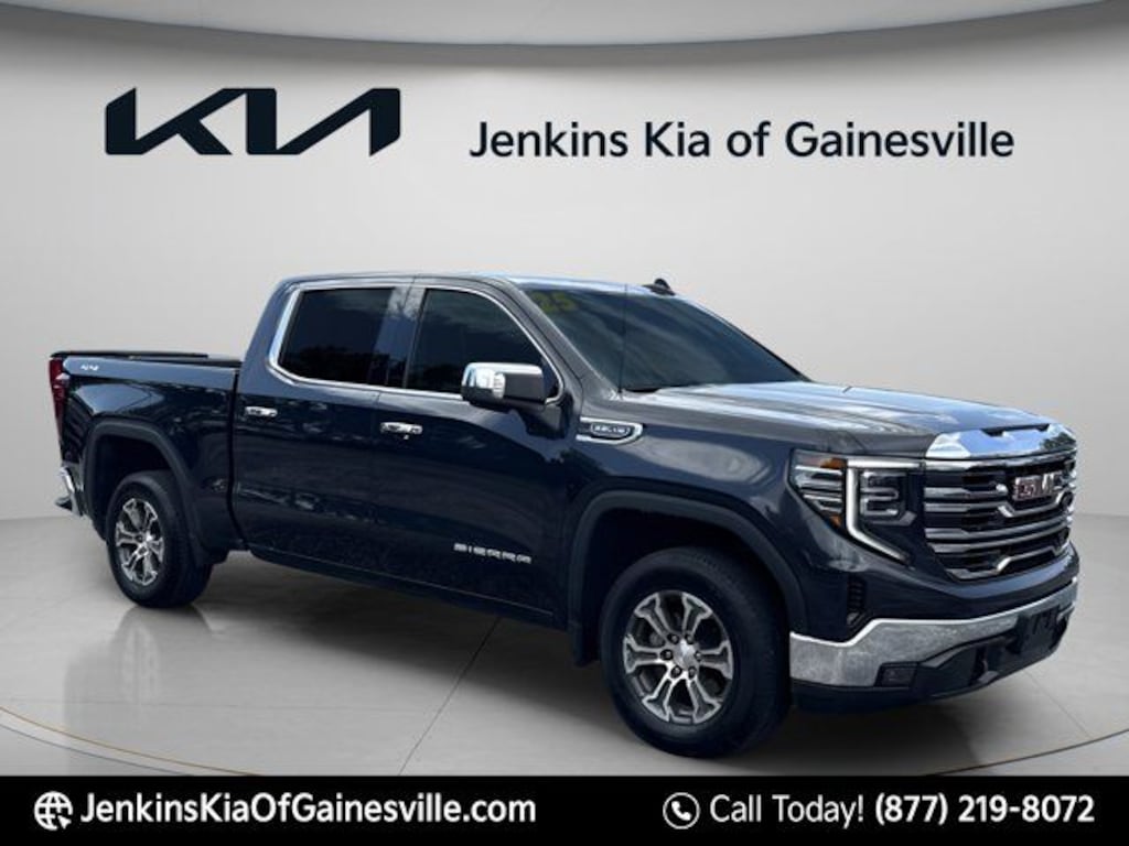 Used 2025 GMC Sierra 1500 SLT Truck