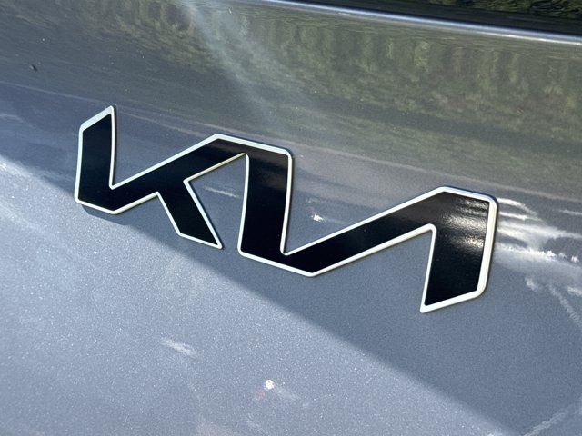 2023 Kia Sportage EX - Photo 10