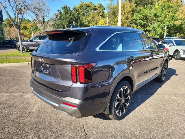 2026 Kia Sorento EX photo 2