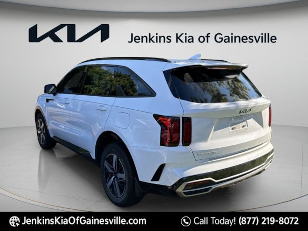 Used 2023 Kia Sorento S SUV