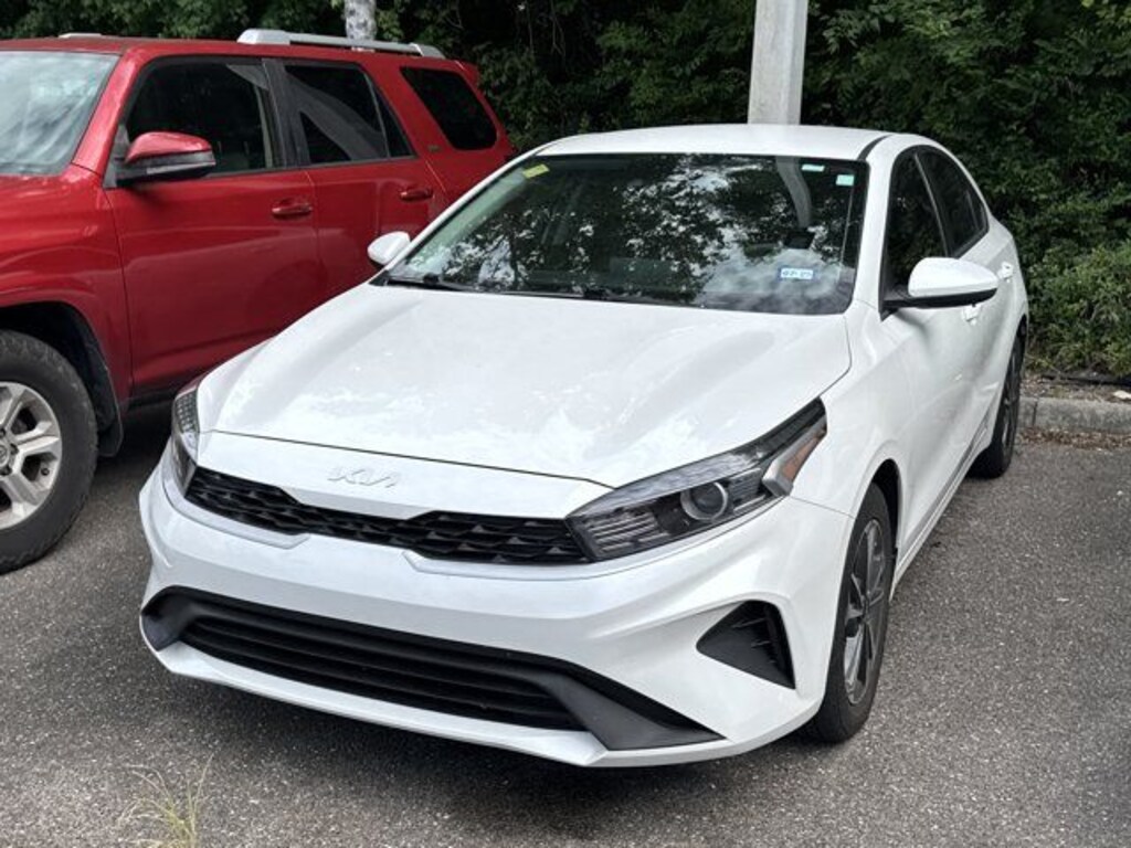 Used 2023 Kia Forte LXS Sedan
