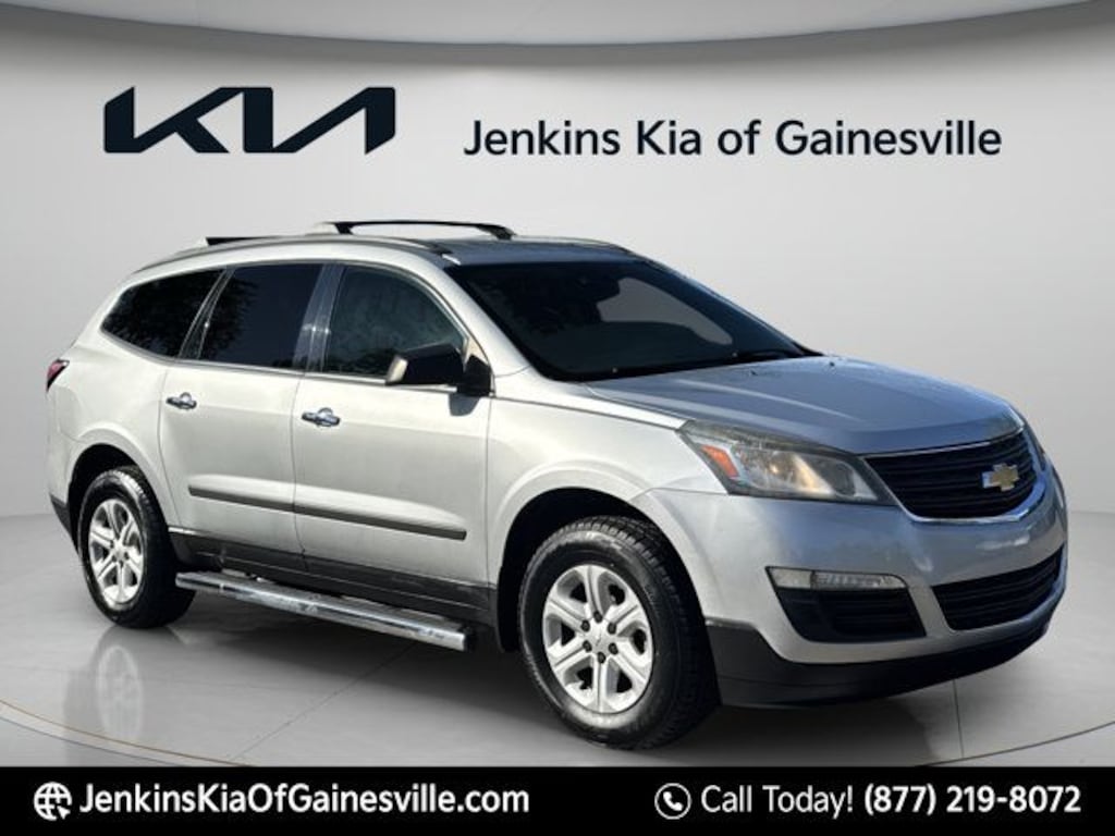 Used 2017 Chevrolet Traverse LS SUV
