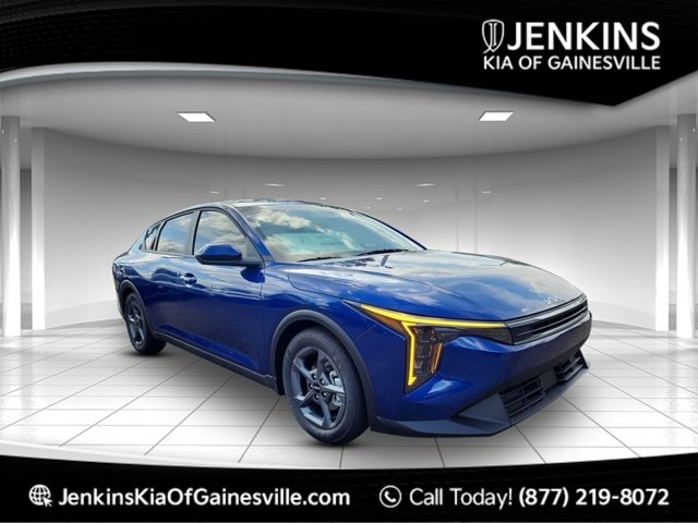 2025 Kia K4 LXS's photo