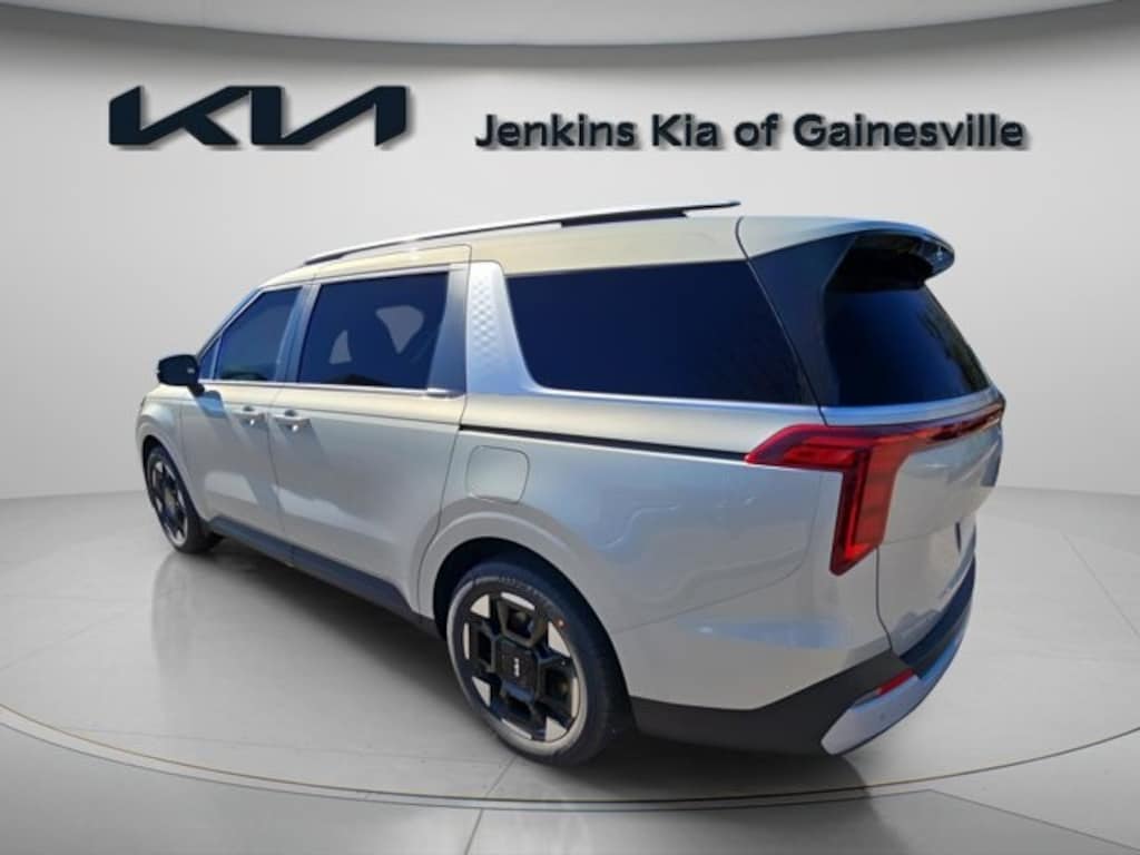 New 2026 Kia Carnival EX Minivan/Van