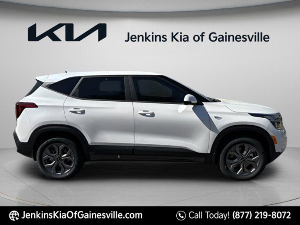 New 2026 Kia Seltos LX SUV