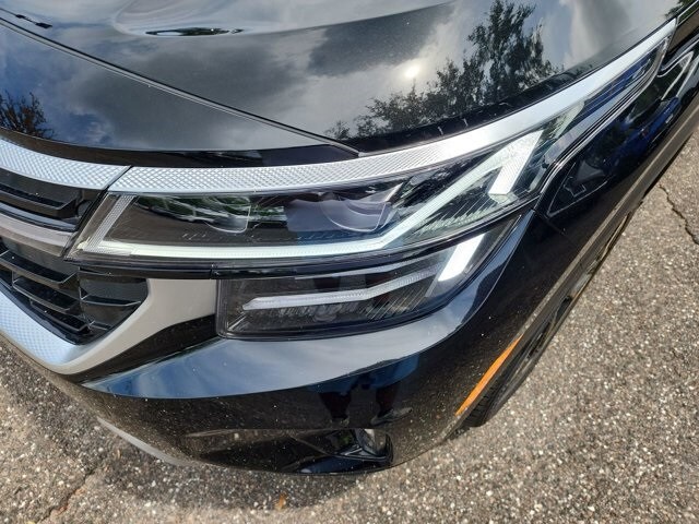 2026 Kia Seltos SX photo 4