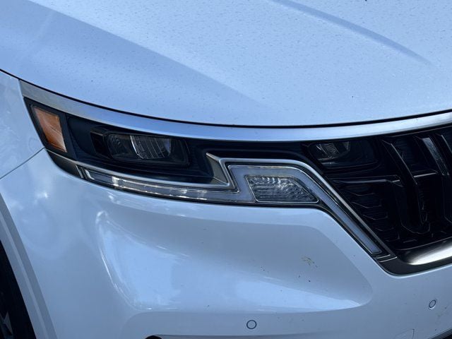 2024 Kia Carnival EX - Photo 8