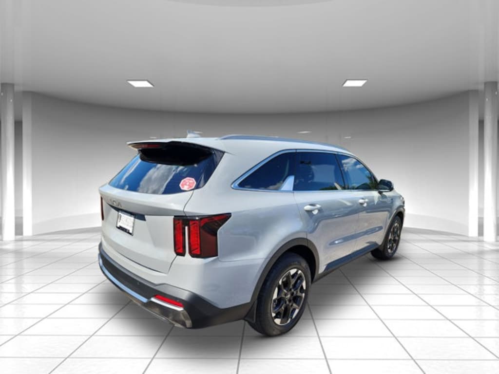 New 2026 Kia Sorento S SUV