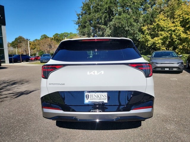 2026 Kia Sportage photo 4