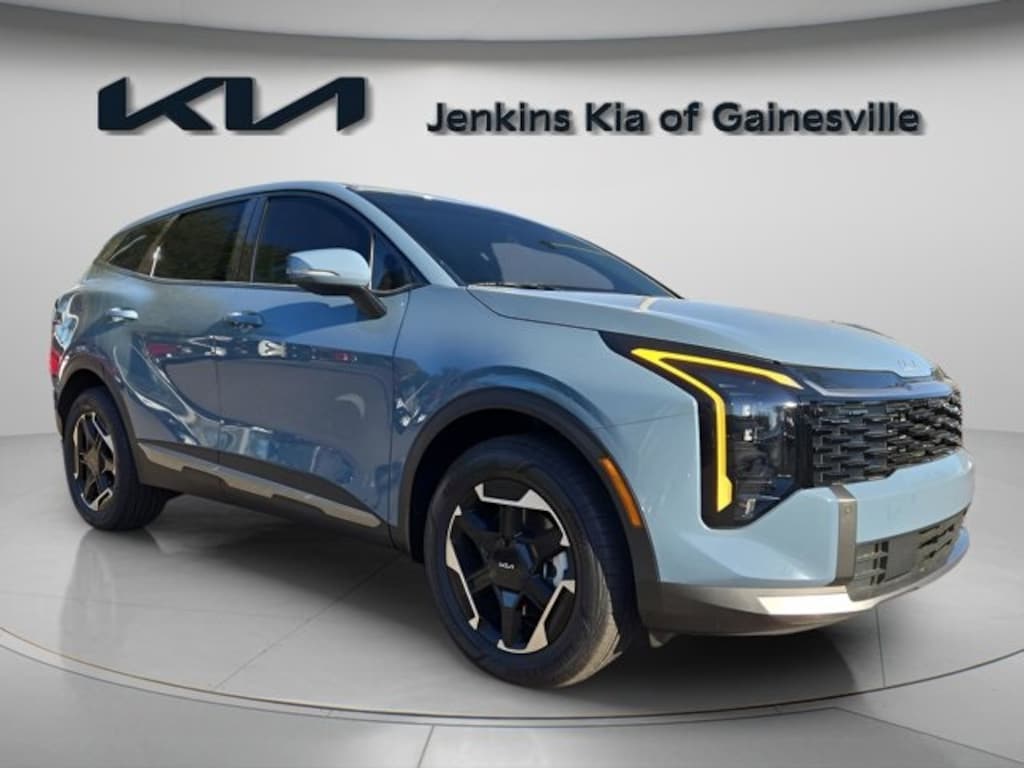 New 2026 Kia Sportage Hybrid S SUV