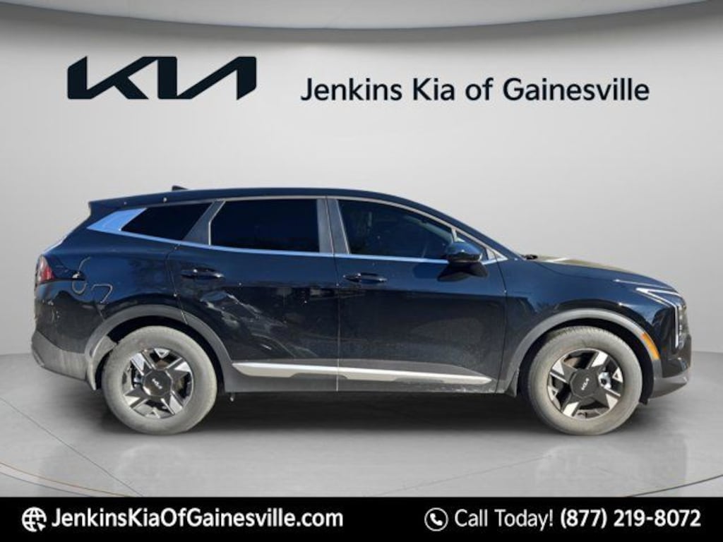 New 2026 Kia Sportage LX SUV