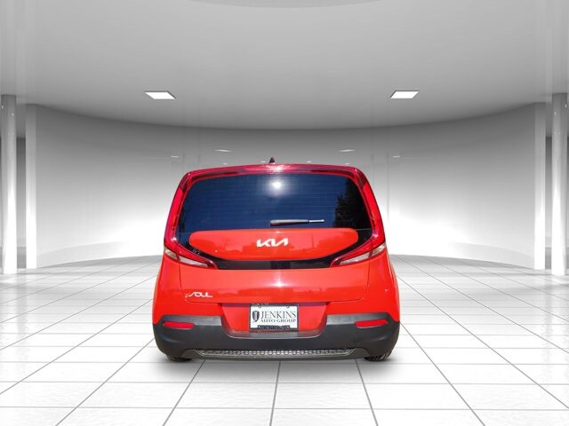 2022 Kia Soul LX photo 3