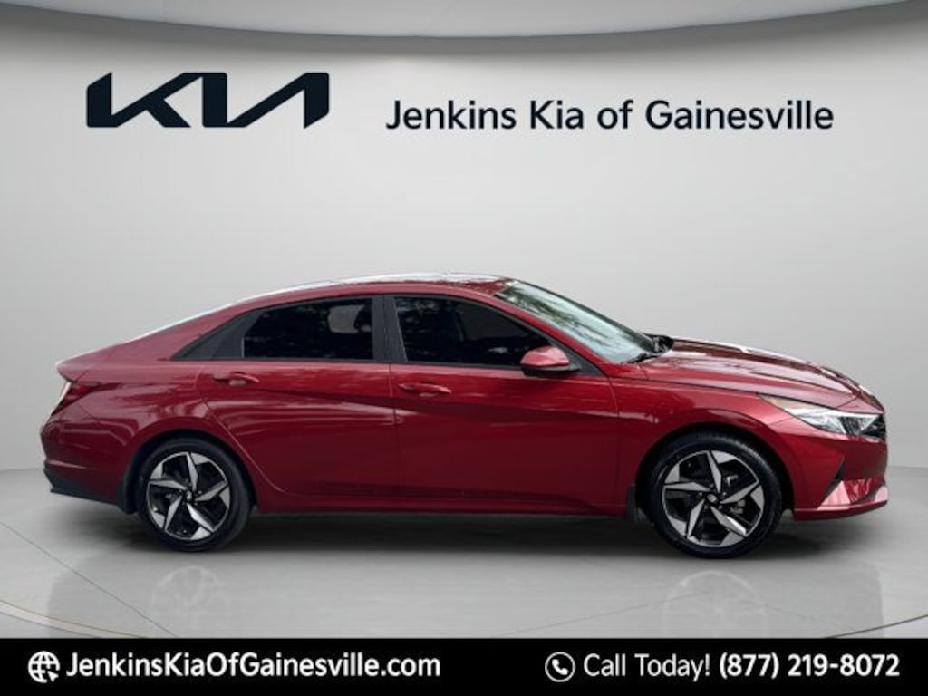 Used 2023 Hyundai Elantra SEL Sedan
