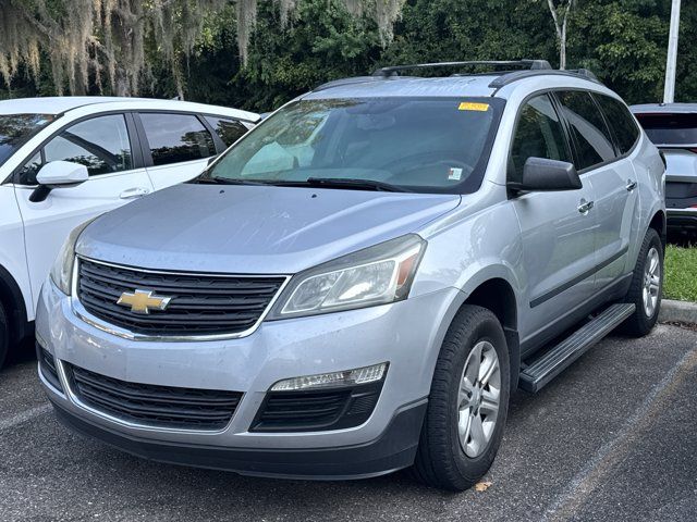 2017 Chevrolet Traverse LS - Photo 10
