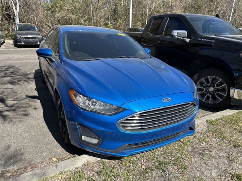 Used 2019 Ford Fusion SE Sedan