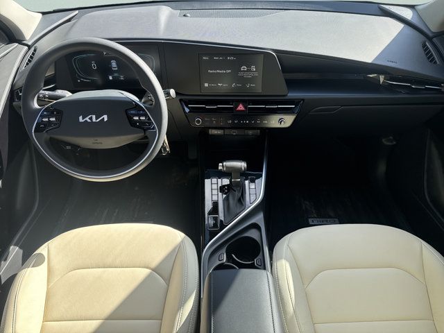 2026 Kia Niro LX - Photo 10