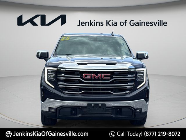 2025 GMC Sierra 1500 SLT - Photo 10