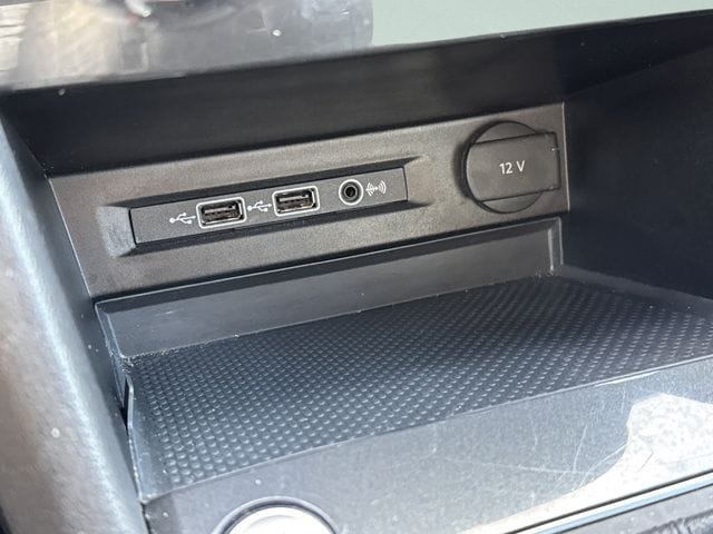 2019 Volkswagen Tiguan SE - Photo 26