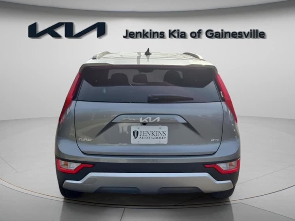 New 2026 Kia Niro EX SUV