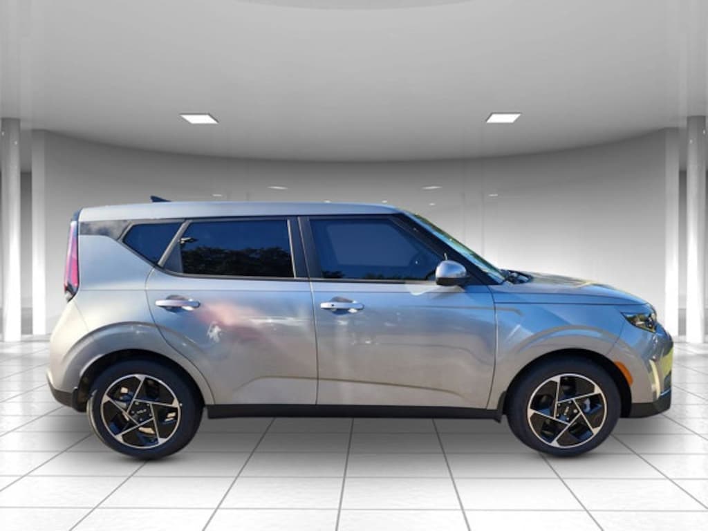 New 2025 Kia Soul EX Hatchback