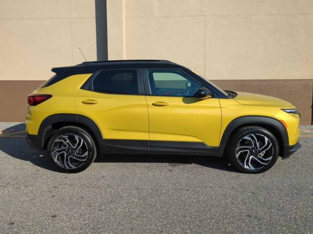 Used 2024 Chevrolet Trailblazer RS SUV
