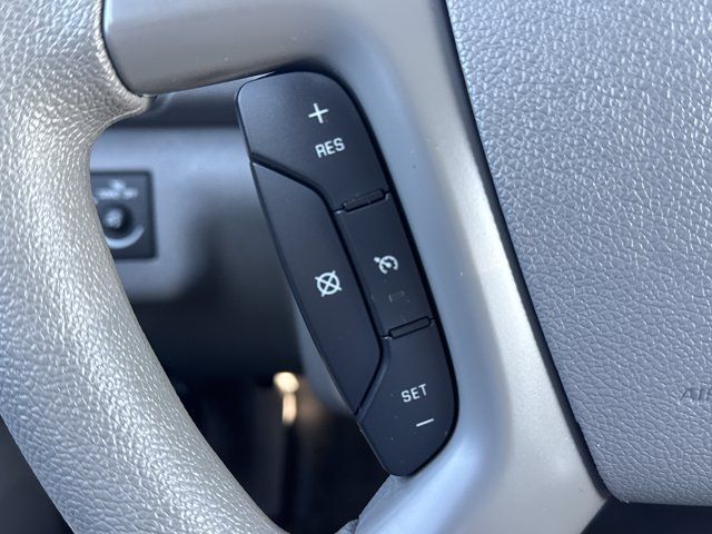 2017 Chevrolet Traverse LS - Photo 30