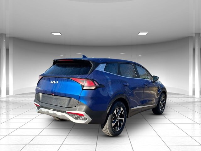 2025 Kia Sportage EX photo 3