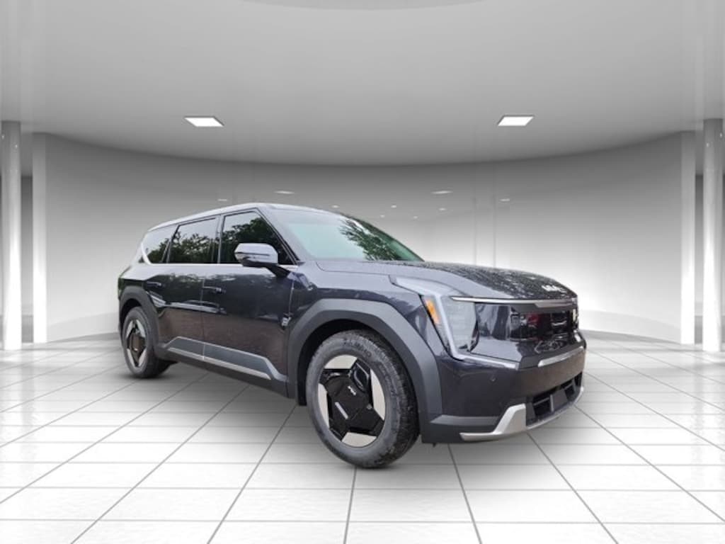 New 2026 Kia EV9 Light Long Range SUV