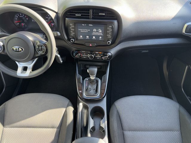 2021 Kia Soul LX - Photo 16