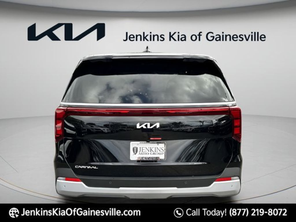 New 2026 Kia Carnival LXS Minivan/Van