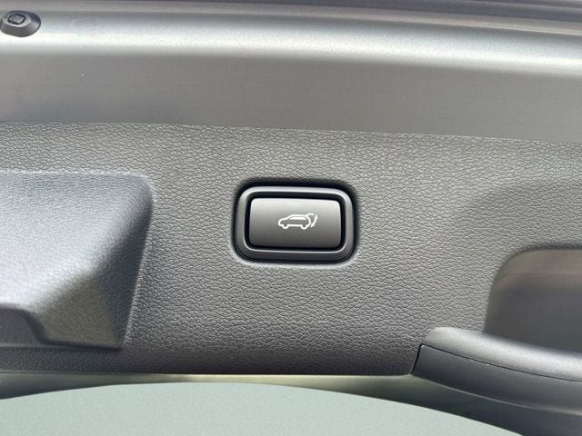 2025 Kia Sportage EX - Photo 7