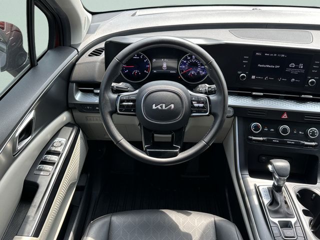 2024 Kia Carnival LX Seat Pkg - Photo 13