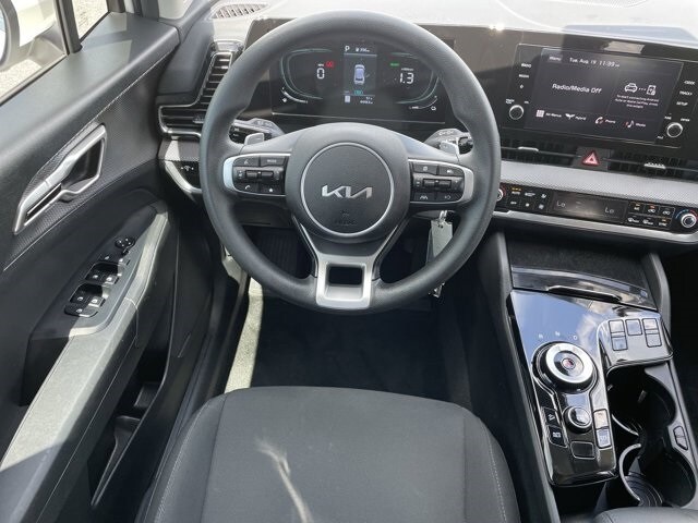 2023 Kia Sportage Hybrid LX photo 4